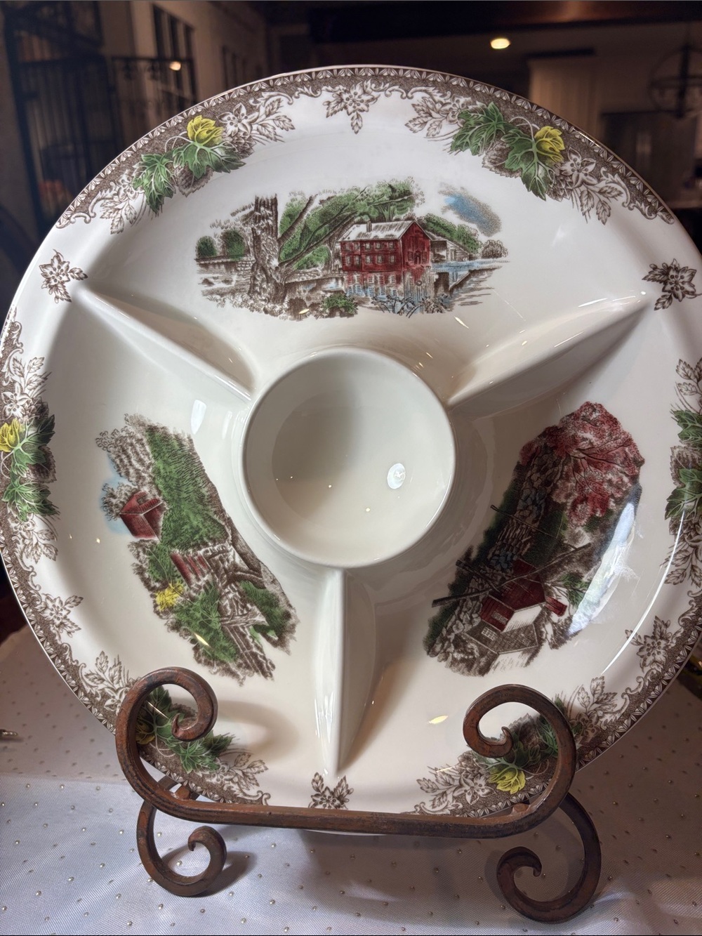 Vintage Johnson Brothers Chip/Dip Platter